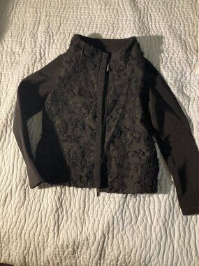 Es Givien Italian black wool applique full zip cropped jacket size S